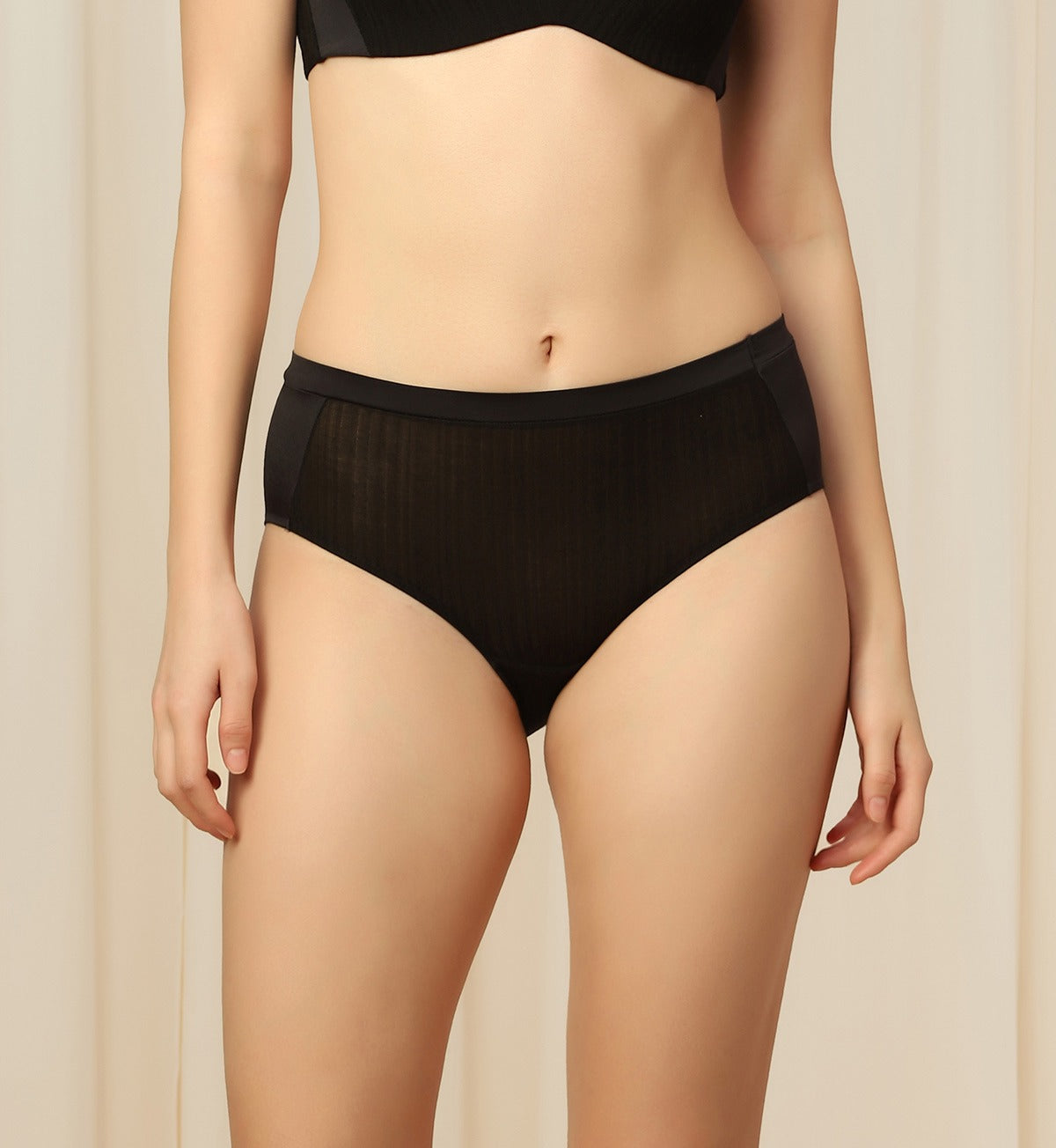 Body Make-Up Patchwork Hipster