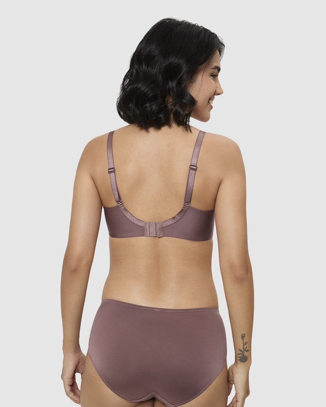 Lacy Sensation W - Image 3