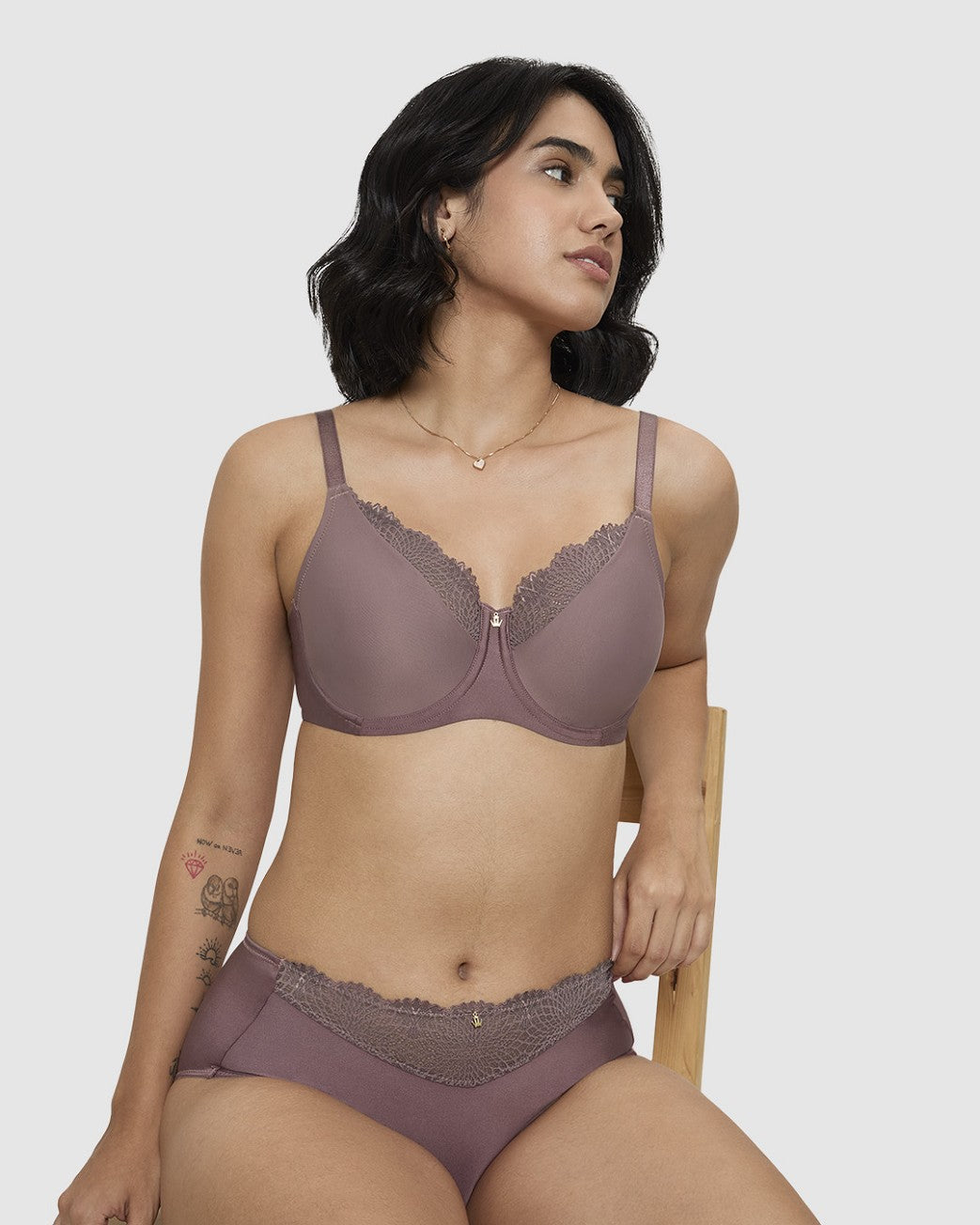 Lacy Sensation W - Image 5