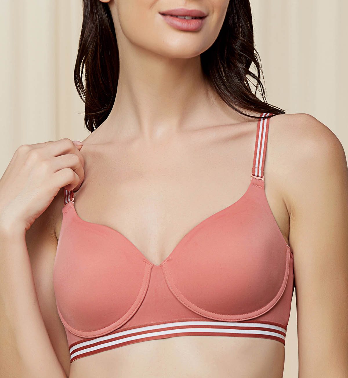 Spotlight T-Shirt Bra - Image 4